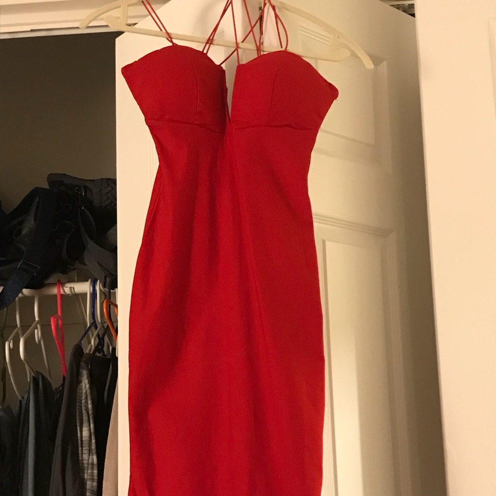 V-Cut Body slimming Red Dress